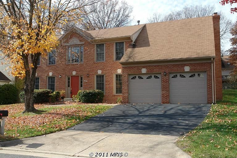1st image of 4438 Woods Edge Ct