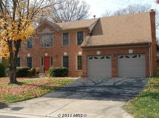 4438 Woods Edge Ct, Chantilly, VA 20151