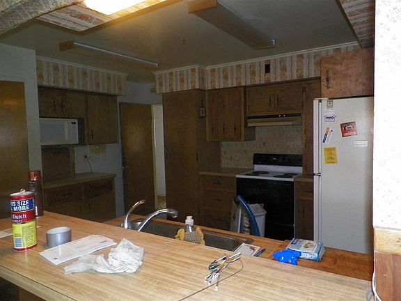 4th image of 904 S Plains Park Dr