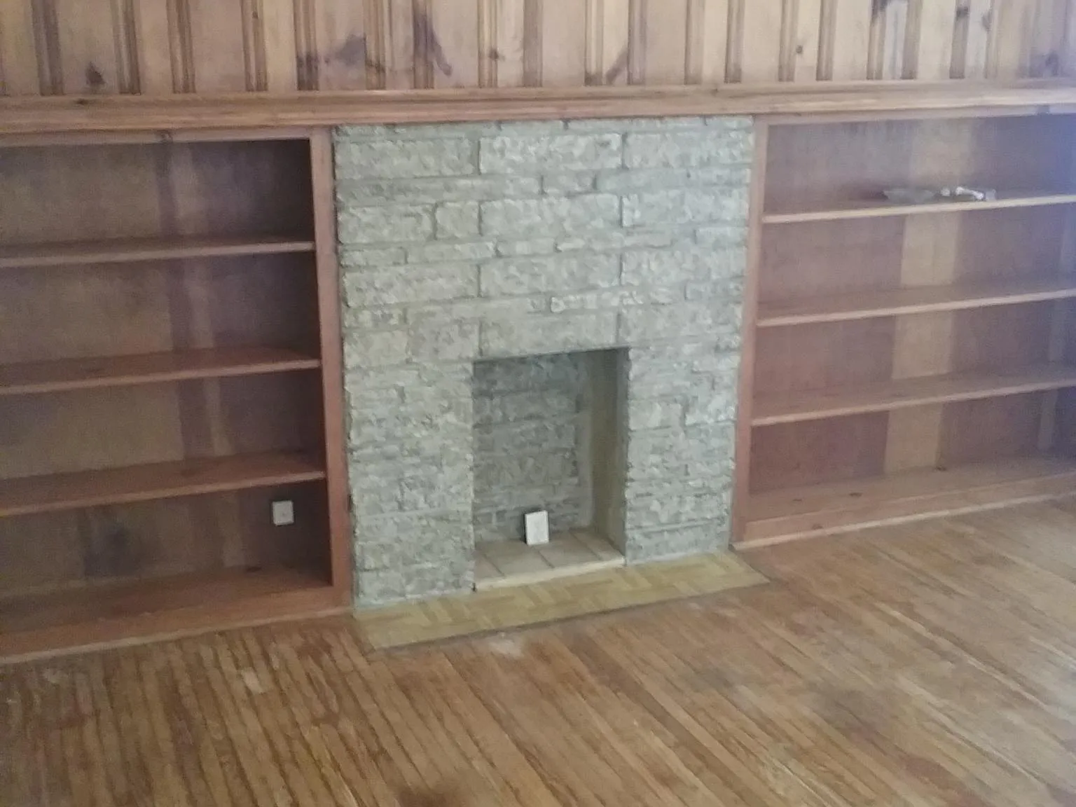 2 bed, 1250 sqft, $1,200 — Photo 2