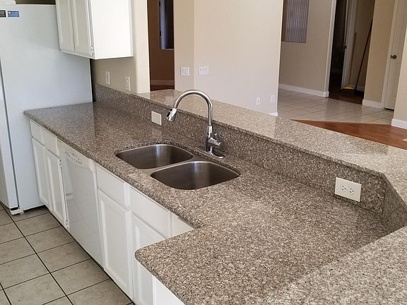 5th image of 10921 W Ashland Way
