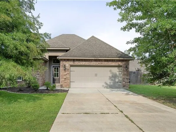 41950 Snowball Cir, Ponchatoula, LA 70454