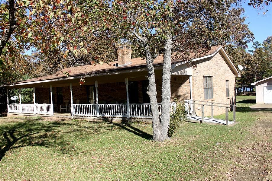 1st image of 617 County Road 439 E