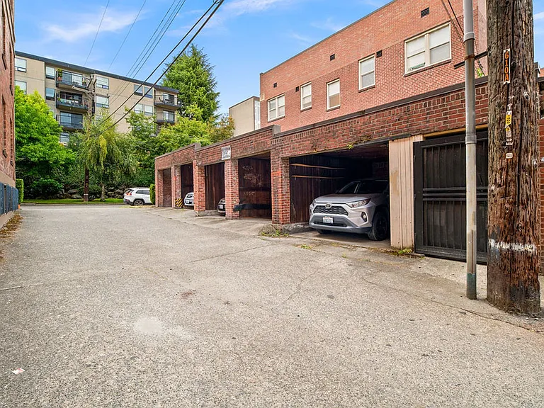 Marianne Apartments | Lower Queen Anne Living Near Seattle Center | 2 MONTHS FREE! — Photo 9