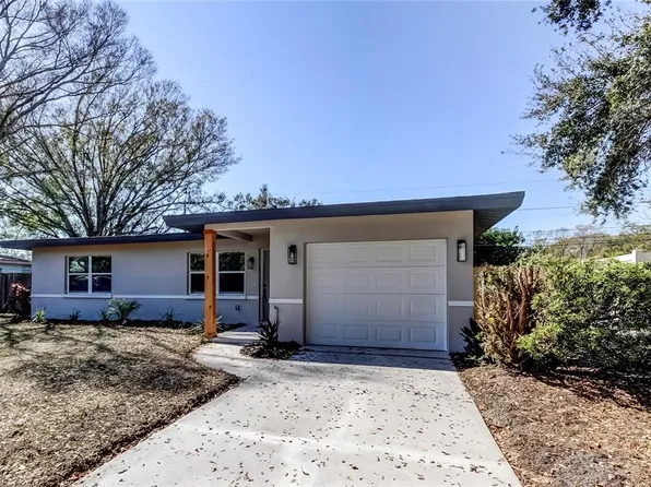 509 11th St NW, Largo, FL 33770