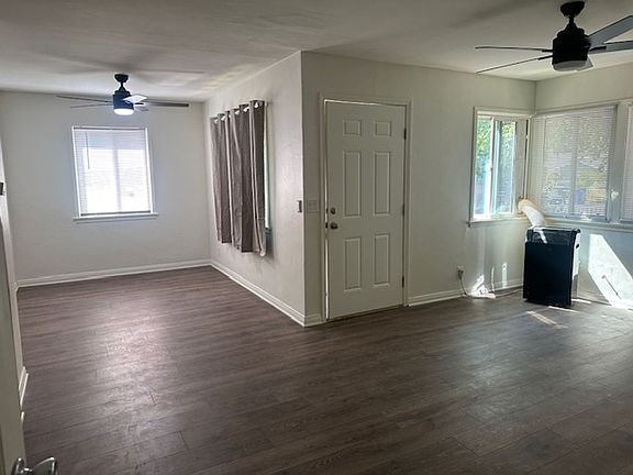 5th image of 202 Bald St #C