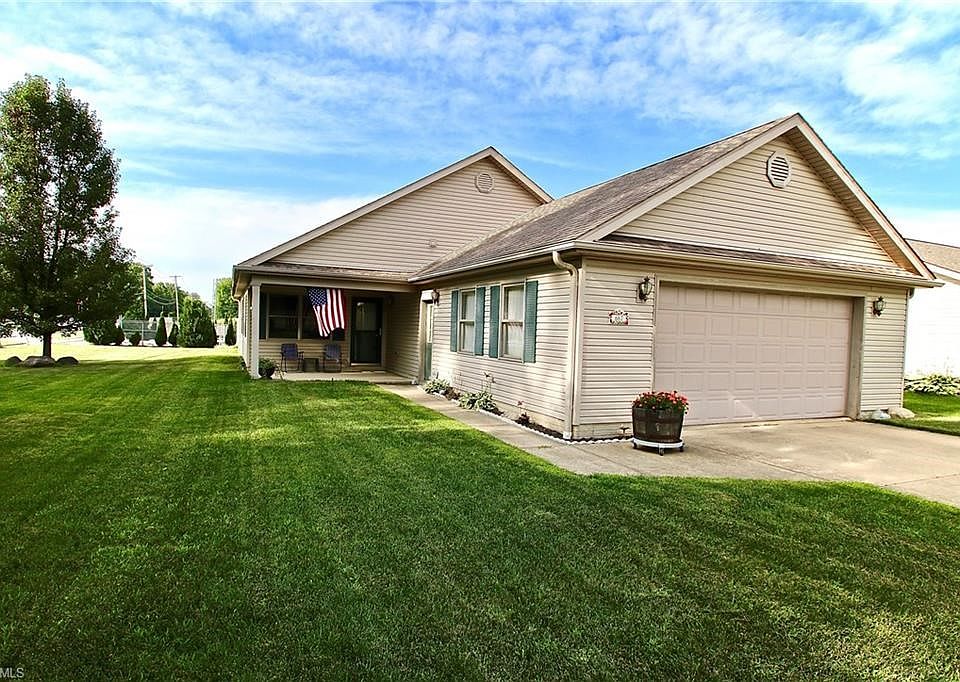 1st image of 667 Cugel Farm Ln