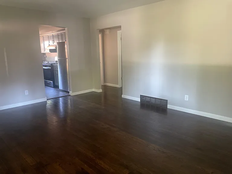 136 Terry Dr #A — Photo 9