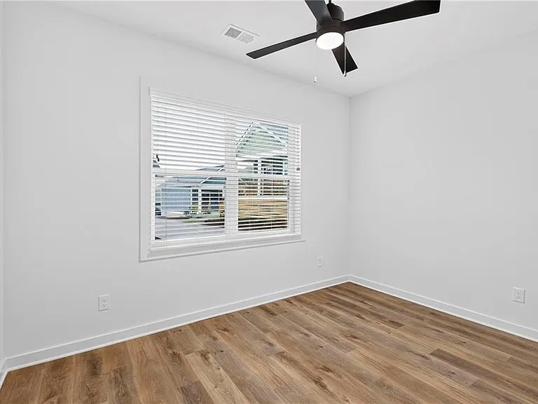 122 Hilltop Dr SW — Photo 12