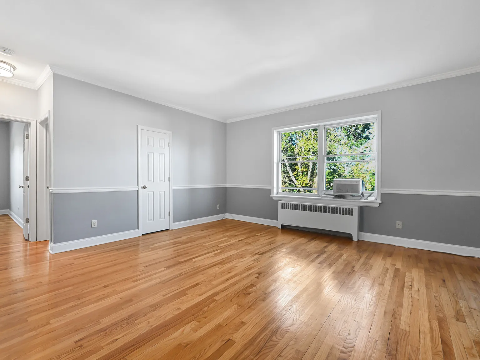 2 bed, 806 sqft, $2,400 — Photo 4