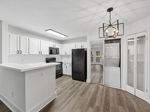 4th image of 6108 Abrams Rd #410