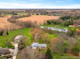 28 Plainsman Ct, Oswego, IL 60543