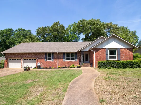 904 Valhalla Dr, Jonesboro, AR 72401
