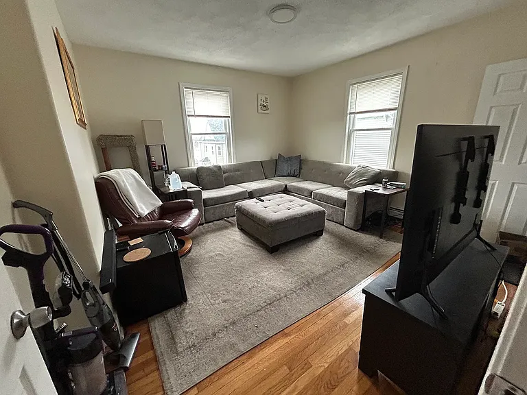 41 Hancock St — Photo 2