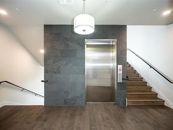 3rd image of 110 W Madison Ave Unit 202