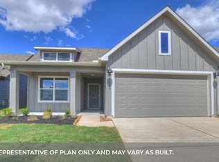 1722 Windsor Ct, Lockhart, TX 78644