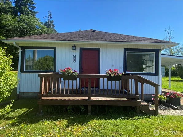 2260 Michigan Avenue, Raymond, WA 98577