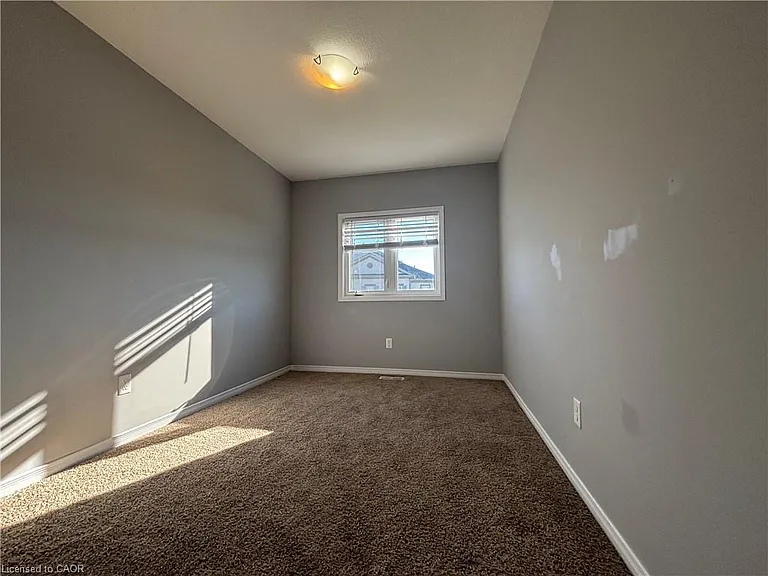 60 Netherwood Rd — Photo 22