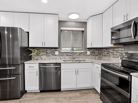 5th image of 8939 W 91st Place
