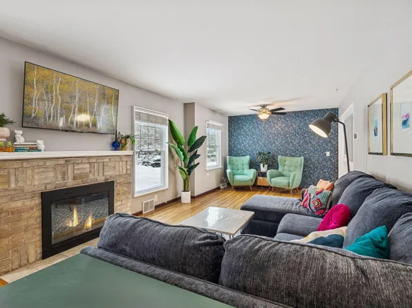 2941 Noble Ave N, Golden Valley, MN 55422