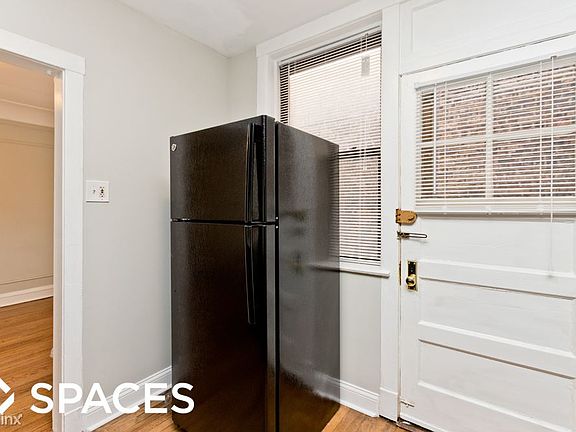 5th image of 6522 N Glenwood Ave APT 2W