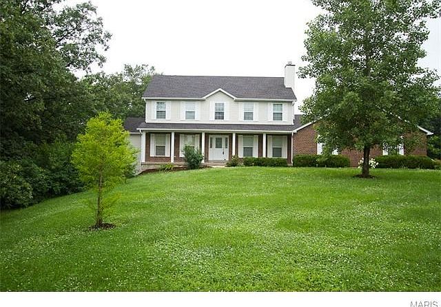 1st image of 153 Orchardview Dr