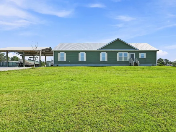 4944 NE 115th Place, Okeechobee, FL 34972