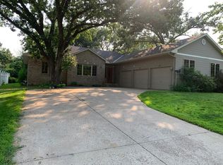 13146 Kerry St, Coon Rapids, MN 55448