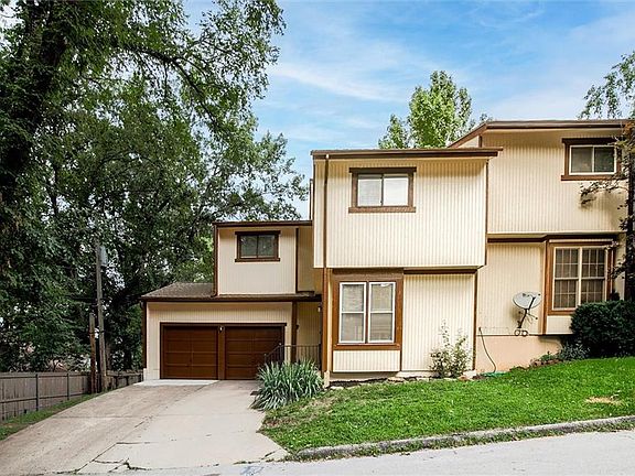 2nd image of 7408 W 56th Ter