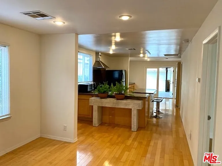 11673 Mississippi Ave — Photo 3