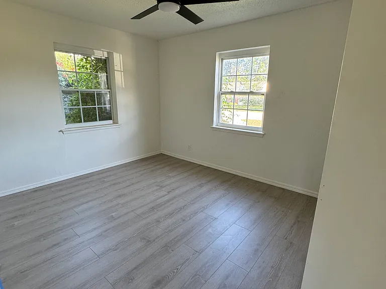 2213 Carlisle Rd — Photo 6