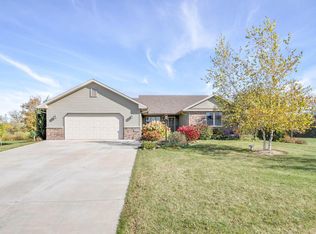 2746 Avalon Ct, Racine, WI 53406