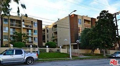 2nd image of 5143 Bakman Ave APT 105