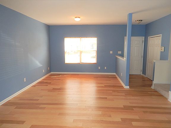 3rd image of 1725-403 Tw Alexander Dr #1
