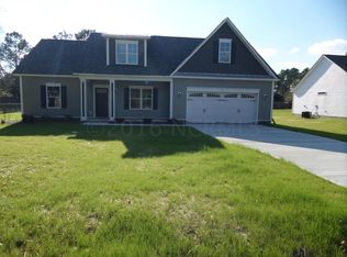 209 Greenview Dr, Wilmington, NC 28411