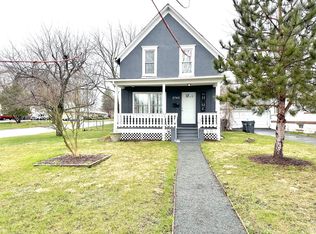 2740 Elisha Ave, Zion, IL