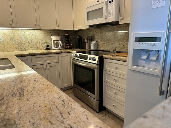 5th image of 6455 La Jolla Blvd Unit 211