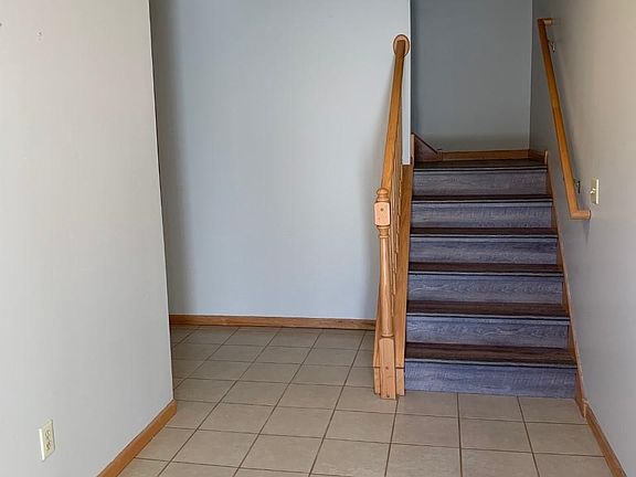 4th image of 577 Woodduck Dr Unit I