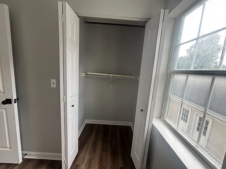 1414 Cambridge Ct — Photo 14