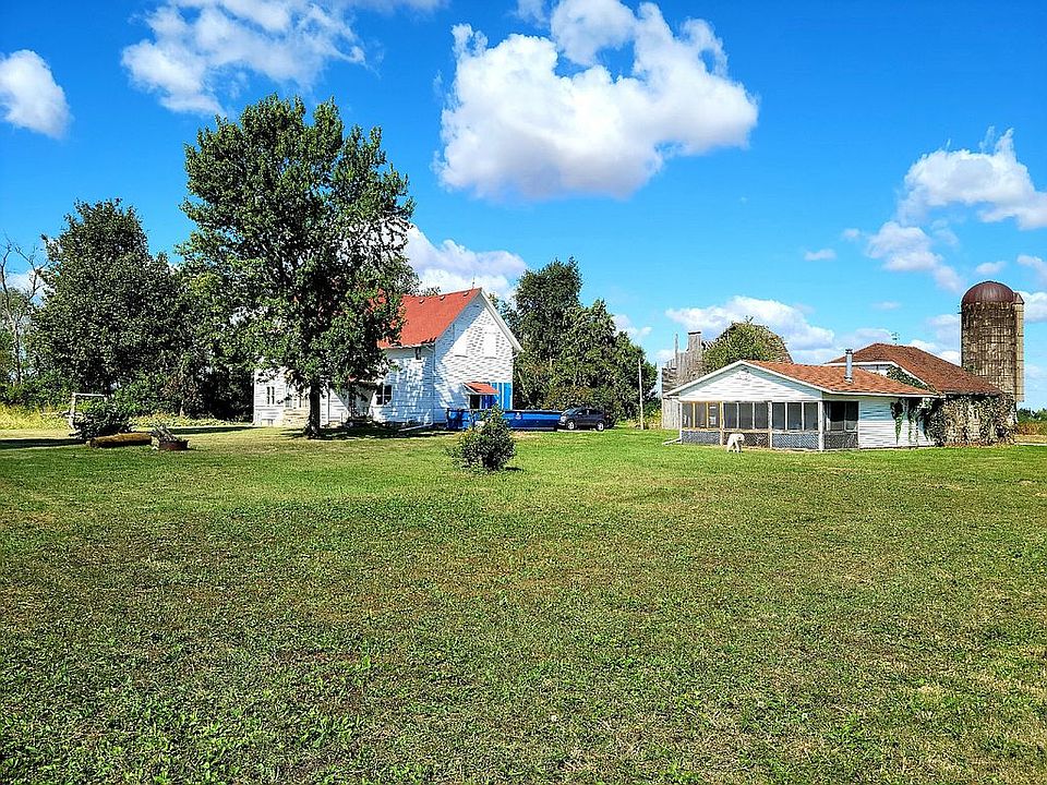 7620 Wisconsin Ave, Davenport, IA 52806 Zillow