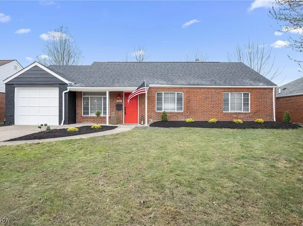 584 Sycamore Dr, Euclid, OH 44132