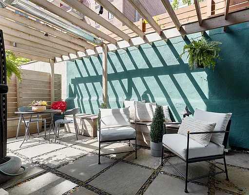 Sold by Compass | media 6