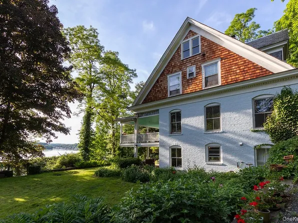 158 Greendale Road, Hudson, NY 12534