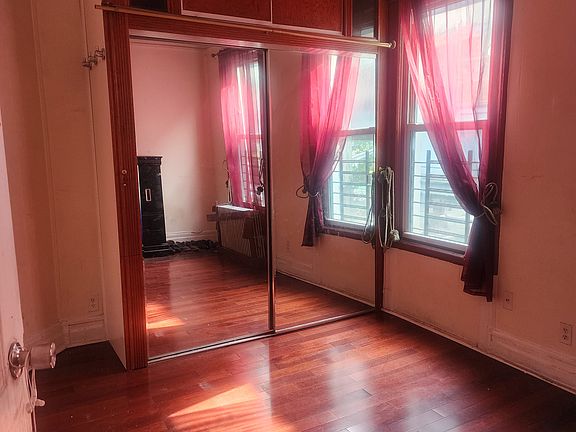 3rd image of 688 E 219th St APT 2