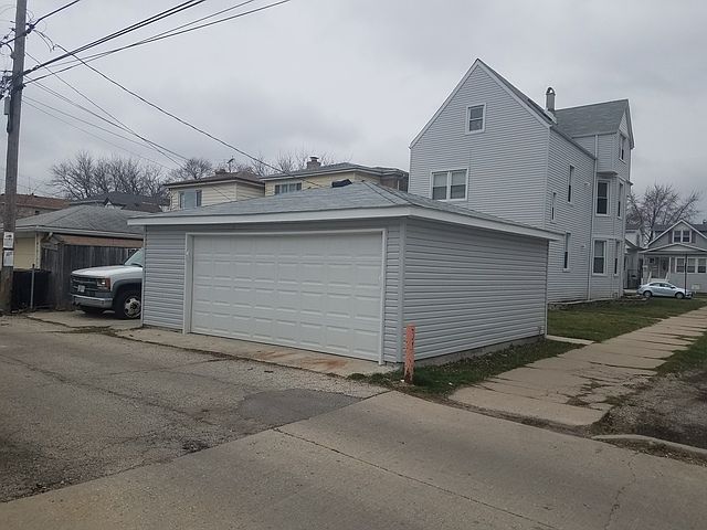 2nd image of 5103 W Grace St
