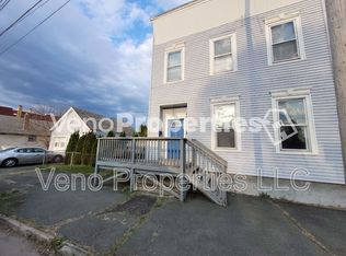 1850 8th Ave UNIT 1, Watervliet, NY 12189