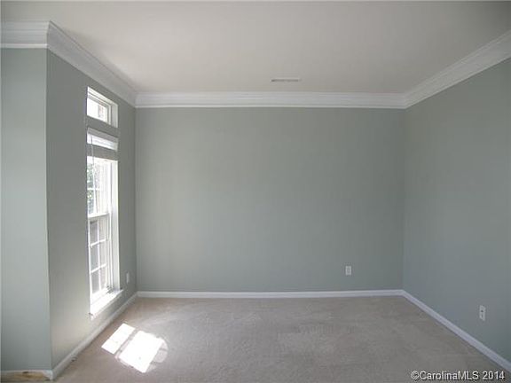 3rd image of 8143 Castlestone Dr