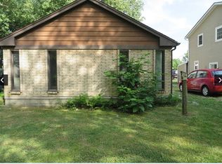 1888 Spaulding Rd, Monroe, MI 48162