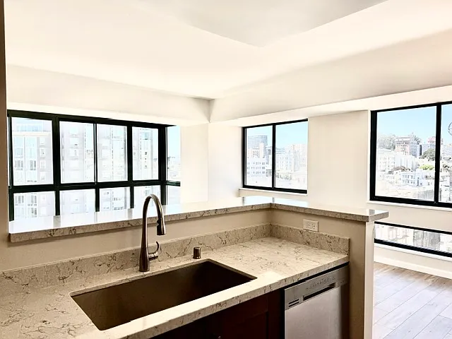 1 Daniel Burnham Ct #924 — Photo 11