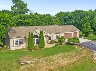 2816 Fairway Dr, Reedsville, WI 54230